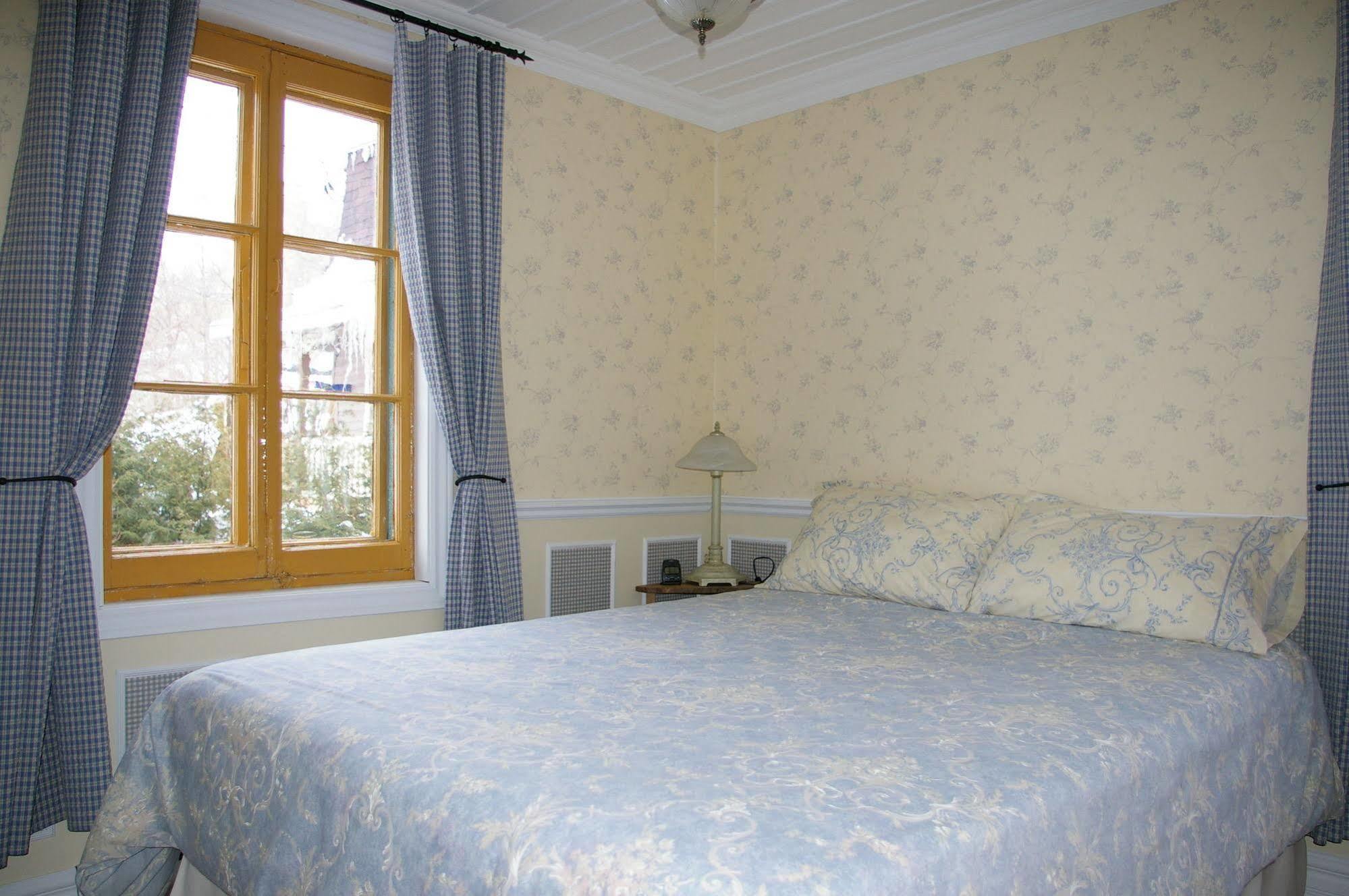 Auberge Du Maitre Forgeron Beaupre Ngoại thất bức ảnh