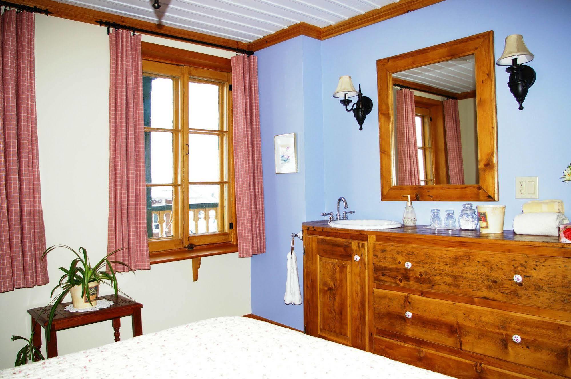 Auberge Du Maitre Forgeron Beaupre Ngoại thất bức ảnh